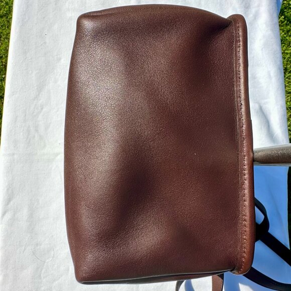 COACH Vintage 2002 Day Pack Mahogany 9960 Dominican Republic EUC - Picture 10 of 16